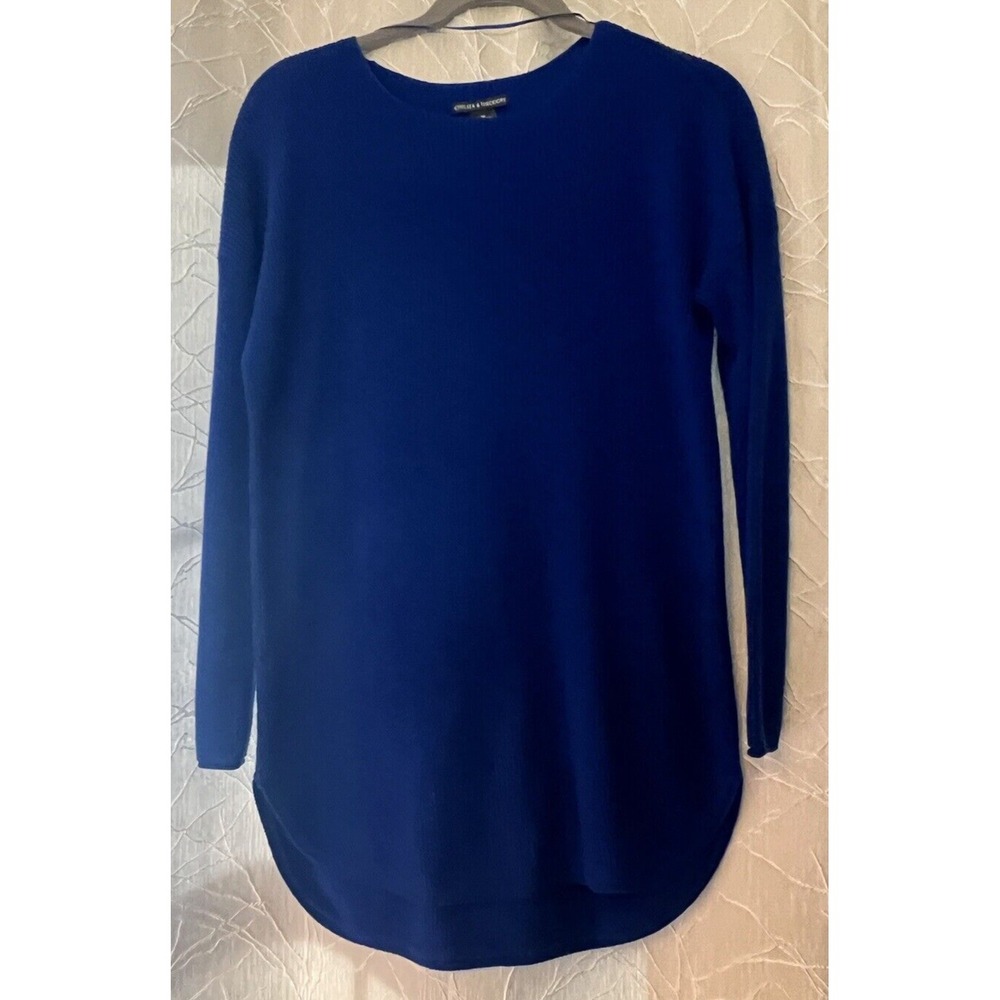 Chelsea & Theodore Womens Long Sweater, size M
